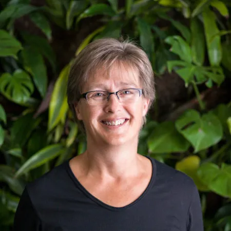 A headshot of Lenore Fahrig